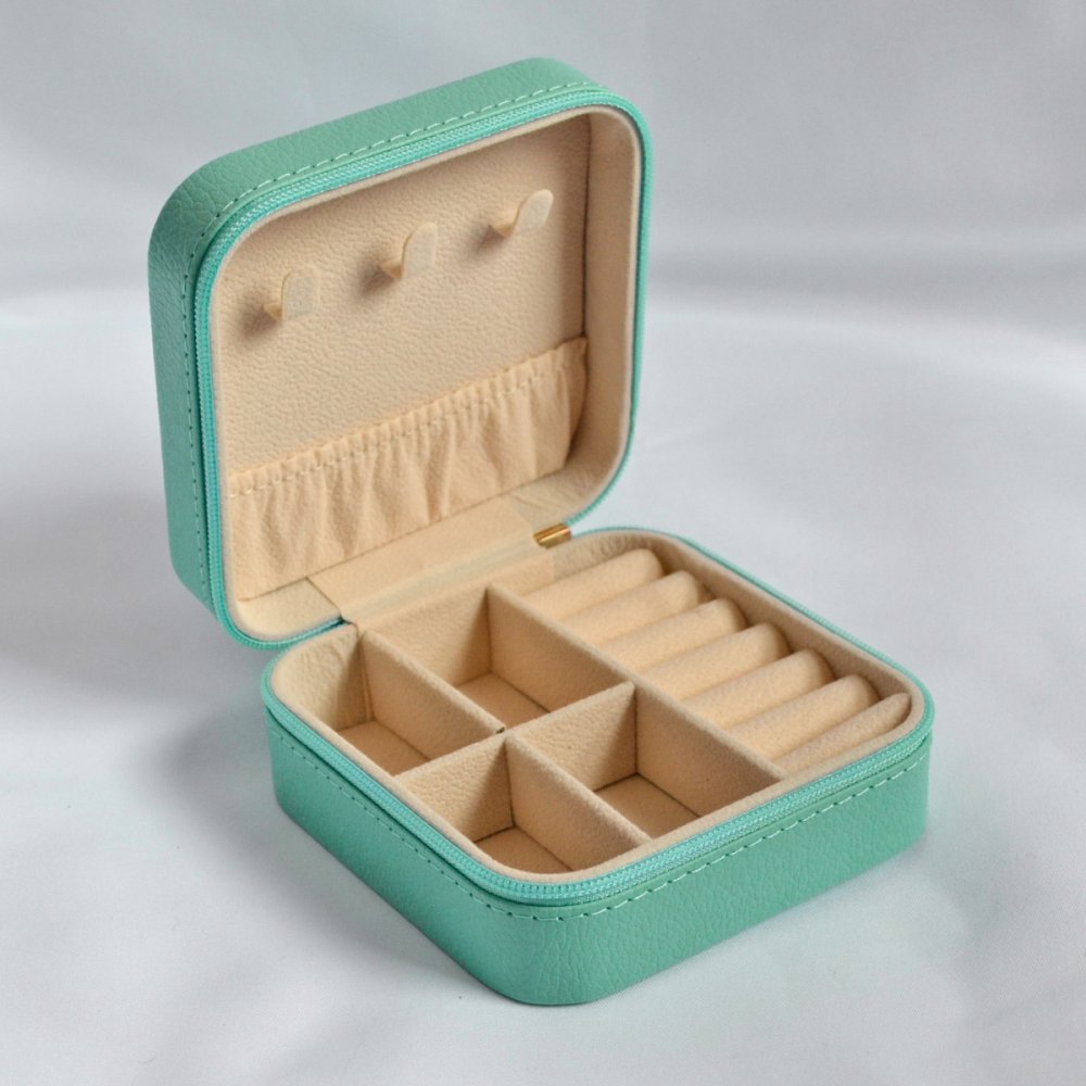 Šperkovnice čtvercová na zip SK0001 mint