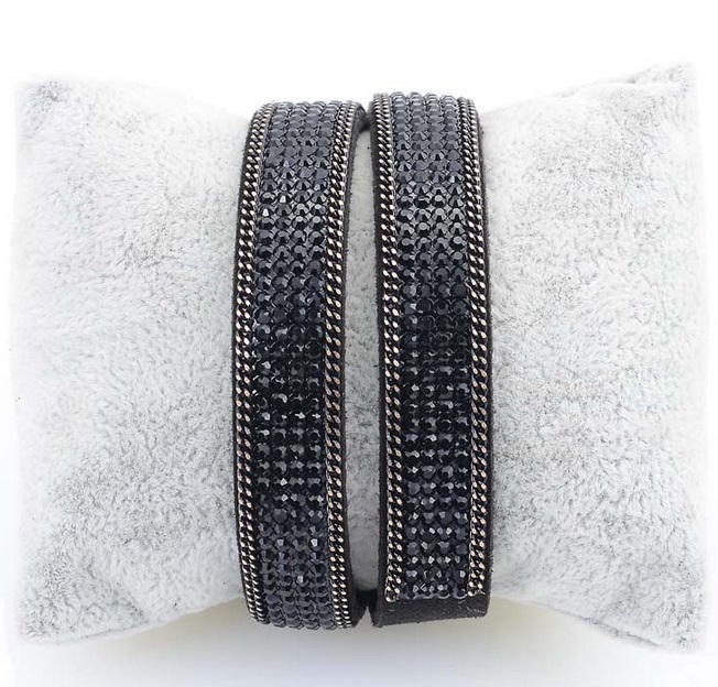 Dámský dvojitý kožený náramek s černými křišťály