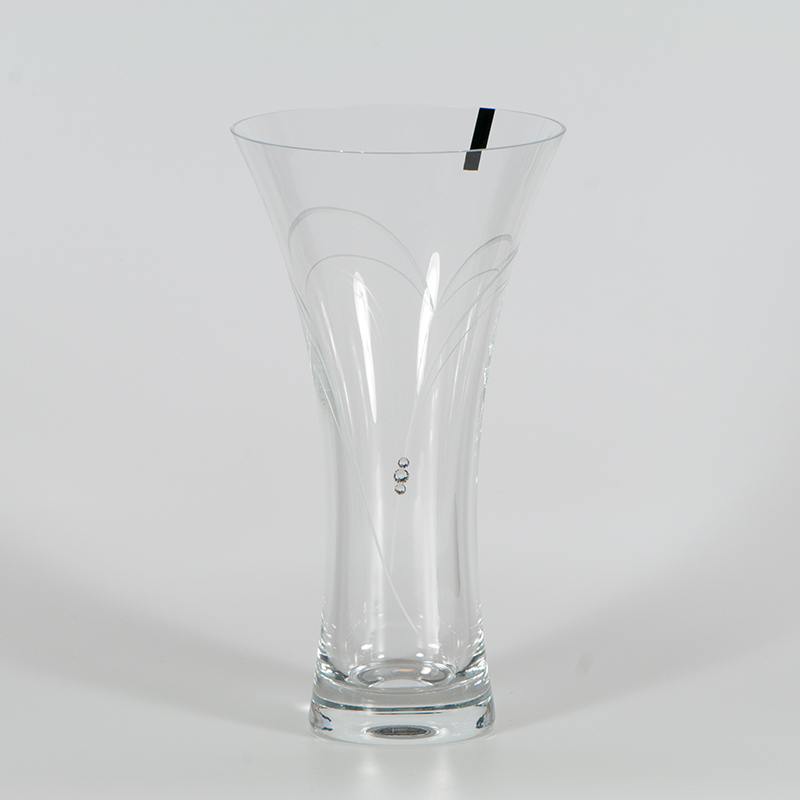 Skleněná bílá váza se Swarovski Elements srdce v srdci 25 cm