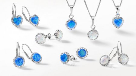 Sada šperků se syntetickým opálem a křišťály Preciosa náušnice a přívěsek modré kulaté 39160.1