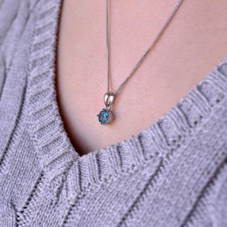 Strieborný náhrdelník s pravým minerálnym kameňom modrý 12079.3 london topaz