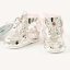 Kovová postříbřená figurka Boty dívčí s krystaly Swarovski Elements