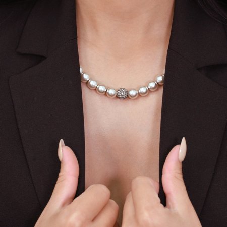 Náhrdelník šedá perla se Swarovski Elements 32011.3 Light Grey