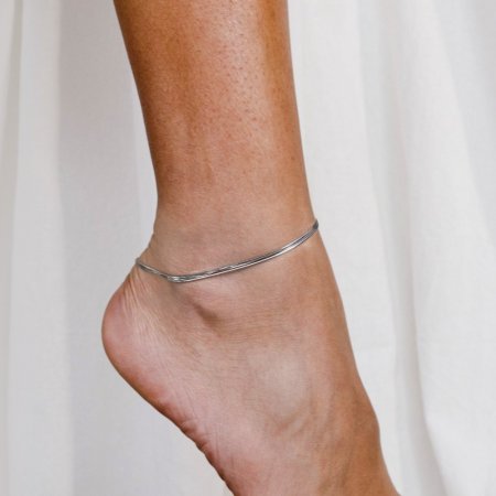 Stříbrný řetízek na nohu tři řetízky hádě 16002.1