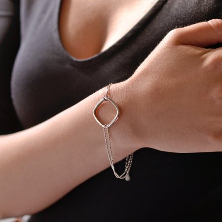 Strieborný náramok kocka s mini zirkónom 13036.1