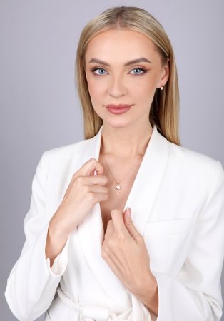 Zlaté 14 karátové náušnice slza s riečnou perlou a briliantmi 91PB00034