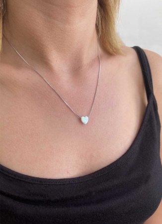 Stříbrný náhrdelník se syntetickým opálem bílé srdce 12048.1 White s. Opal