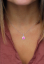 Strieborný náhrdelník s okrúhlym opálom a kryštálmi Swarovski Light Fuchsia veľký