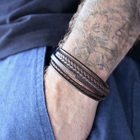 Náramek pánský s koženkovými pásky a sponou na magnet 43023.3 hnědý