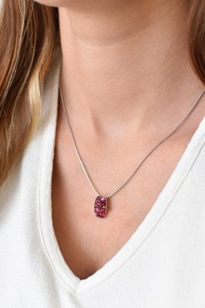Stříbrný přívěsek s krystaly Swarovski červený obdélník 34194.3 Cherry