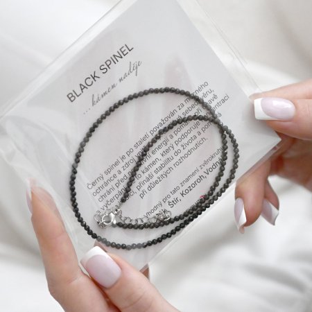 Náhrdelník s pravými black spinel kamene 42012.3 oceľ