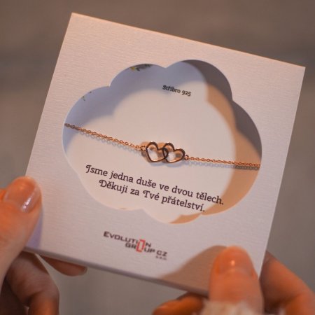 Pozlacený stříbrný ROSE náramek dvě srdíčka 63009 rose