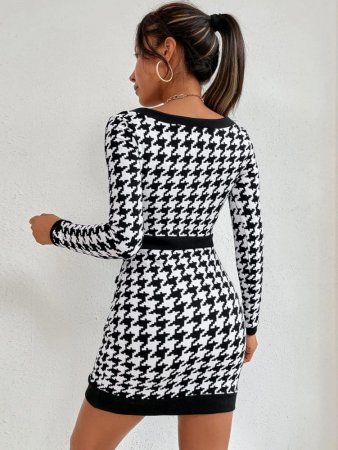 Elegantní pletené šaty černo-bílé s dlouhými rukávy