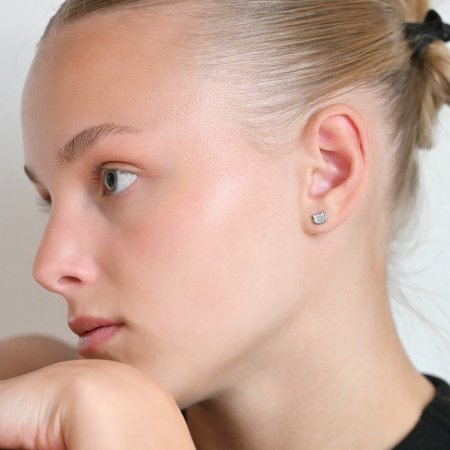 Strieborné náušnice mačky s perleťou 11711.1