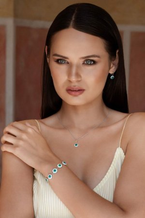 Strieborný náramok so syntetickým opálom a s krištáľmi Preciosa zelený 33105.1 Green s. Opal