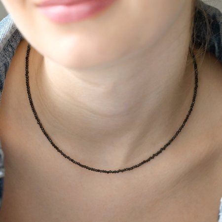Náhrdelník s pravými grey spinel kamene 42012.3 oceľ
