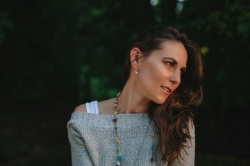 Kedy vymeniť nastrelené náušnice: Aká je správna doba?