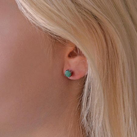 Stříbrné náušnice pecky s pravými minerálními kameny zelené 11485.3 emerald