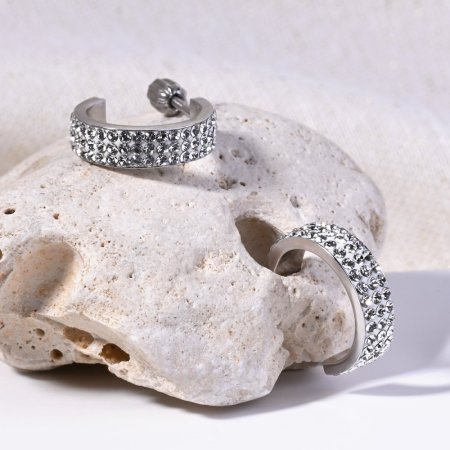Stříbrné náušnice kruhy s krystaly Swarovski bílý půlkruh 31119.1 Krystal