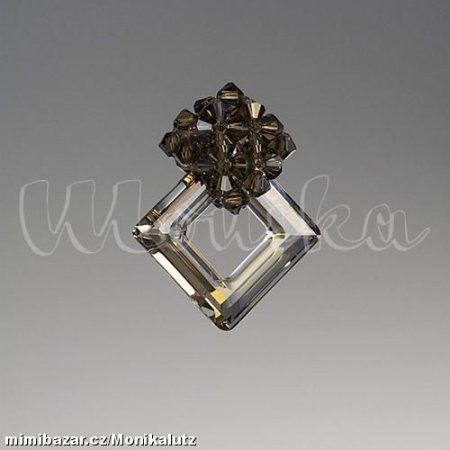 Prívesok so Swarovski Elements kosoštvorec 34066.5 Silver shade