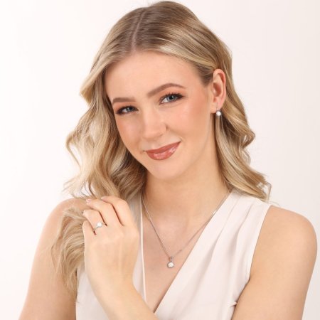 Náhrdelník se syntetickým bílým opálem kulatý 12077.1 white