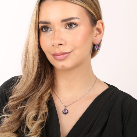 Strieborný prívesok s kryštálmi Swarovski mix farieb okrúhly 34225.3 Galaxy