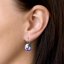 Strieborné náušnice visiace s kryštálmi Swarovski fialové okrúhle 31106.5 Vitrail Light