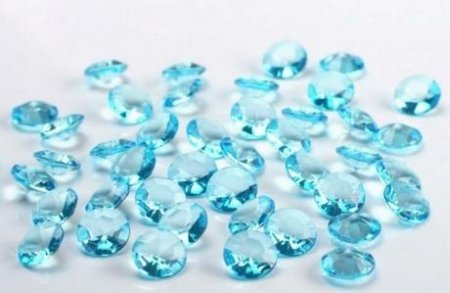 Dekorační světle modrý diamant malý 1ks