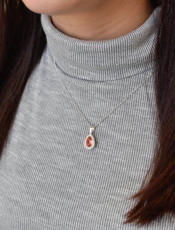 Strieborný prívesok s kryštálmi Swarovski oranžová slza 34252.3 Rose Peach