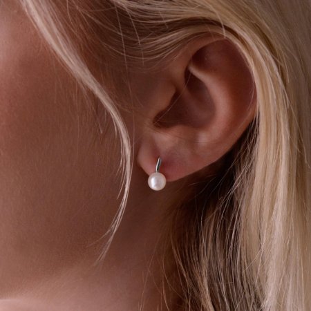 Zlaté 14 karátové náušnice kôstky biele zlato s bielou riečnou perlou 81P00049