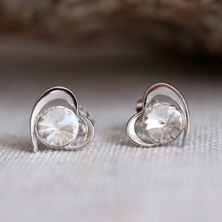 Strieborné náušnice pecka s kryštálmi Swarovski biele srdce 31259.1 Krystal