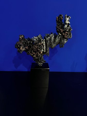Ručne vyrábaná kovová plastika Venuša