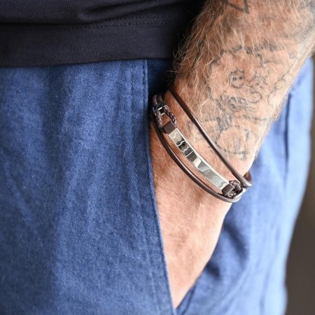 Náramek pánský černá recykl.kůže s ocelovou ozdobou 43029.3 černý