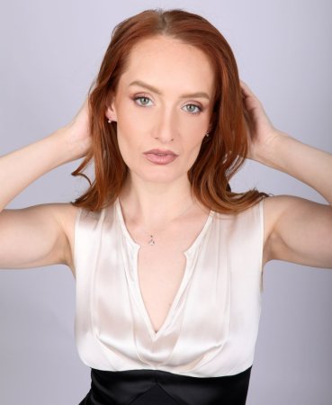 Zlaté 14 karátové náušnice slza biele zlato s ružovou riečnou perlou a briliantmi 81PB00052 pink