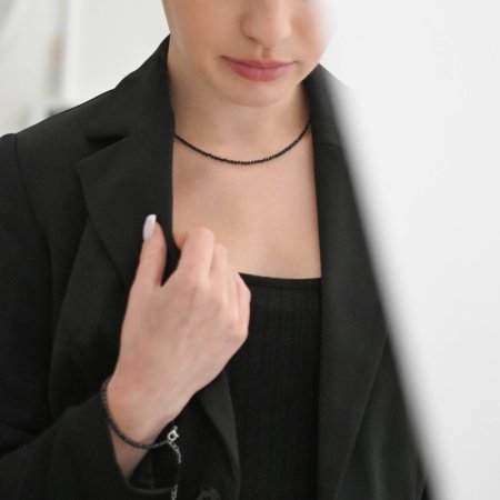 Náramok s pravými black spinel kamene 43055.3 oceľ