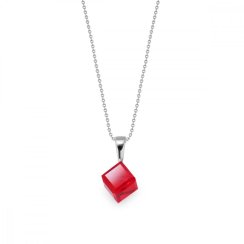 Náhrdelník so Swarovski Elements červená kocka Siam 6 mm