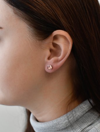 Strieborné náušnice pecka so Swarovski kryštálmi ružové okrúhle 31113.3 Light Rose