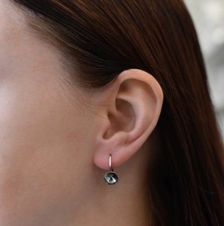 Stříbrné náušnice visací s krystaly Swarovski černé kulaté 31229.3 Black Diamond