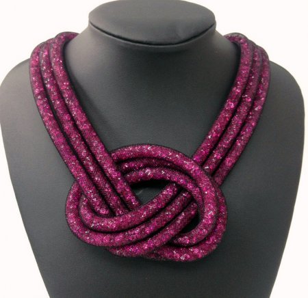 Krásný fialový náhrdelník Stardust s křišťály