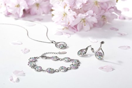 Stříbrný náramek se Swarovski krystaly mix barev 33048.3 Sakura