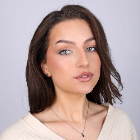 Strieborný náhrdelník s pravým minerálnym kameňom tmavo modrý 12078.3 sapphire blue