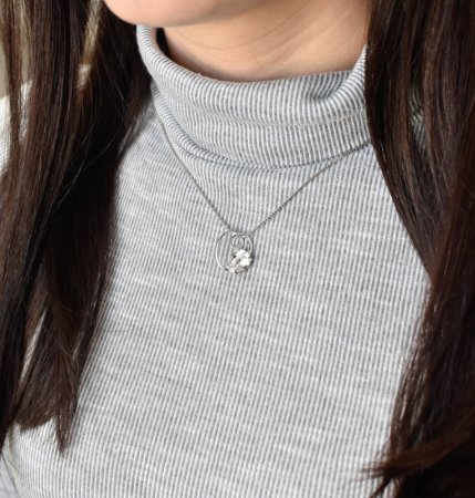 Stříbrný přívěsek s krystalem Swarovski bílý ovál 34228.1 Krystal
