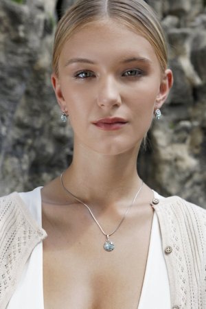 Stříbrné náušnice visací s krystaly Swarovski mix barev kulaté 31176.4 Chameleon