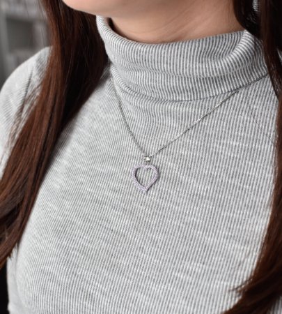 Strieborný prívesok s kryštálmi Swarovski fialové srdce 34093.3 Violet