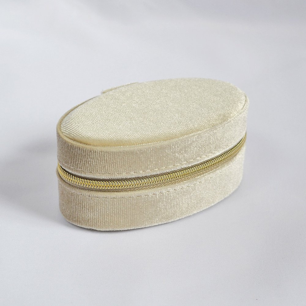 Šperkovnice oválná na zip SK0002 béžová