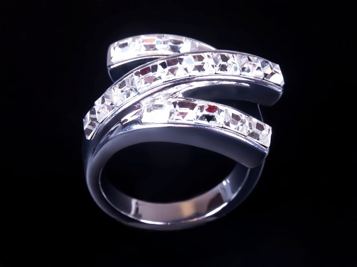 Prsten se Swarovski Elements vykládaný Krystal 62