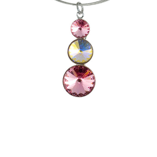 Levně Náhrdelník růžový Rivoli se Swarovski Elements s třemi kameny Light Rose