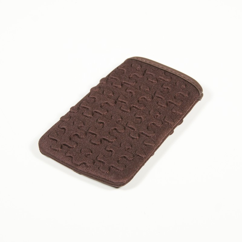 Levně Pouzdro na mobilní telefon hnědé barvy 7 x 13 cm