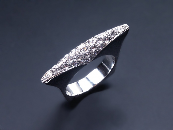 Prsten se Swarovski Elements podlouhlý krystal 04/535301